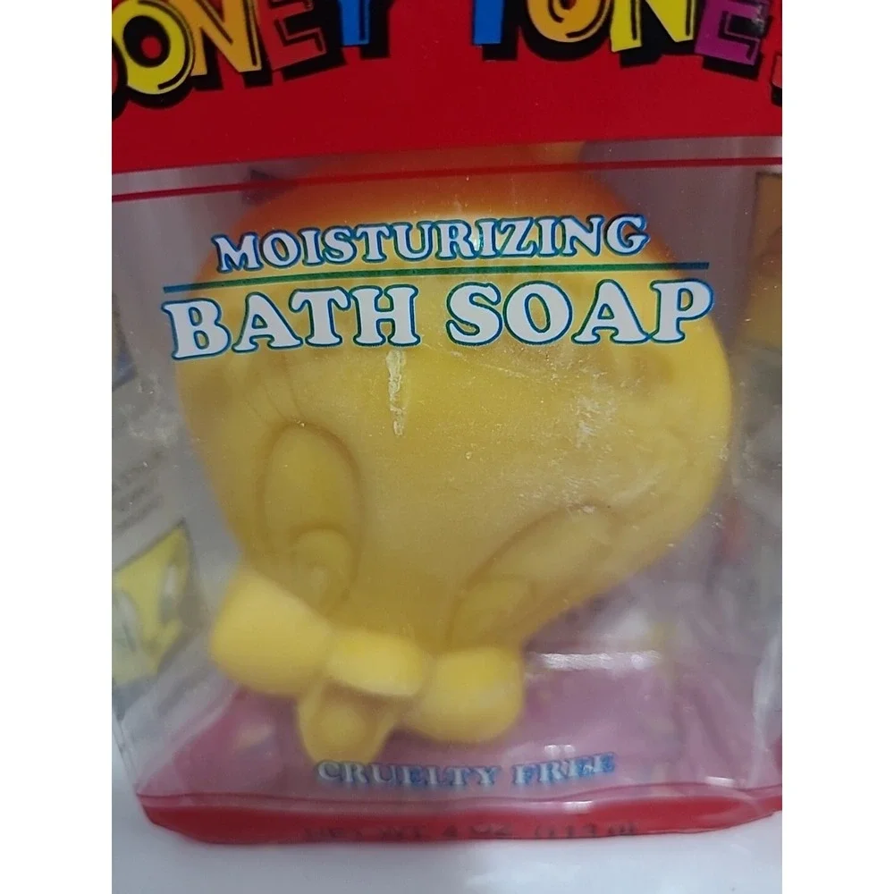 1993 Vintage Looney Tunes Hand‎ Soap NIP Tweety Bird Bugs Bunny